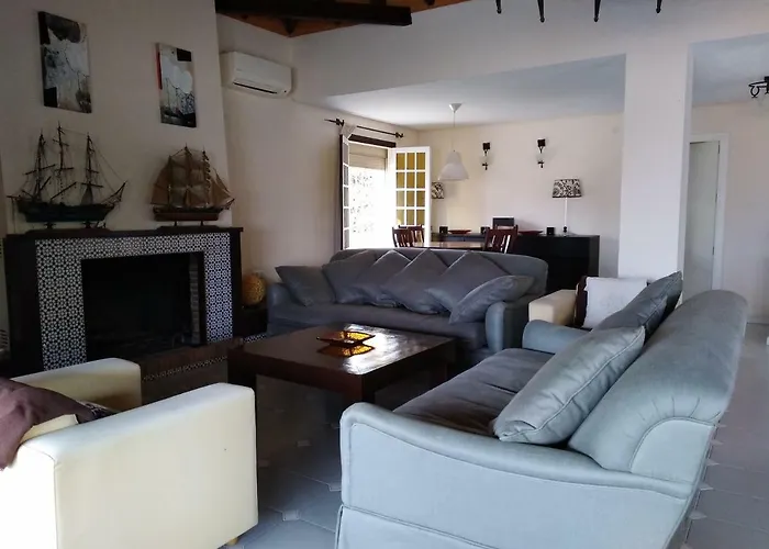 Con Piscina Privada Holiday home